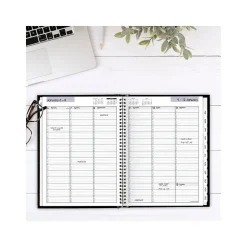 2025 AT-A-GLANCE DayMinder 8" x 11" Weekly Appointment Book Planner, Faux Leather Cover, Black (G520H-00-25)