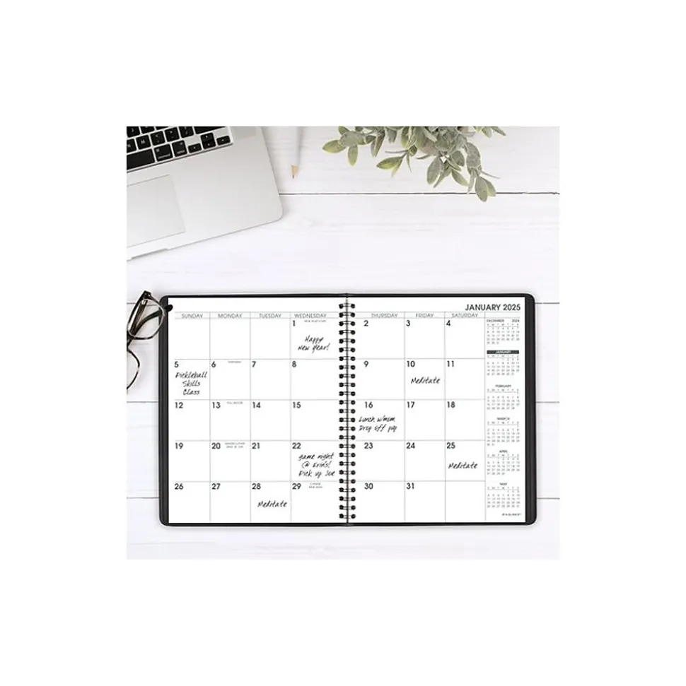 2025 AT-A-GLANCE Large Print 7" x 8.75" Monthly Planner, Faux Leather Cover, Black (70-LP09-05-25)