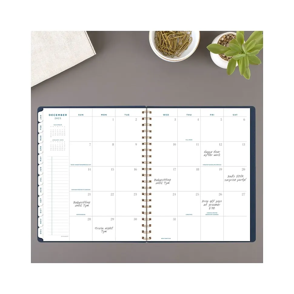 2025 AT-A-GLANCE Signature 8.5" x 11" Weekly & Monthly Planner, Paperboard Cover, Navy (YP905-20-25)