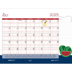 2025 House of Doolittle Seasonal Holiday Depictions 18.5