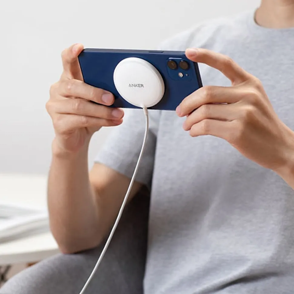 Anker PowerWave 6' MagSafe USB-C Magnetic 7.5W Charging Pad for Apple, White (A2565H21-1)