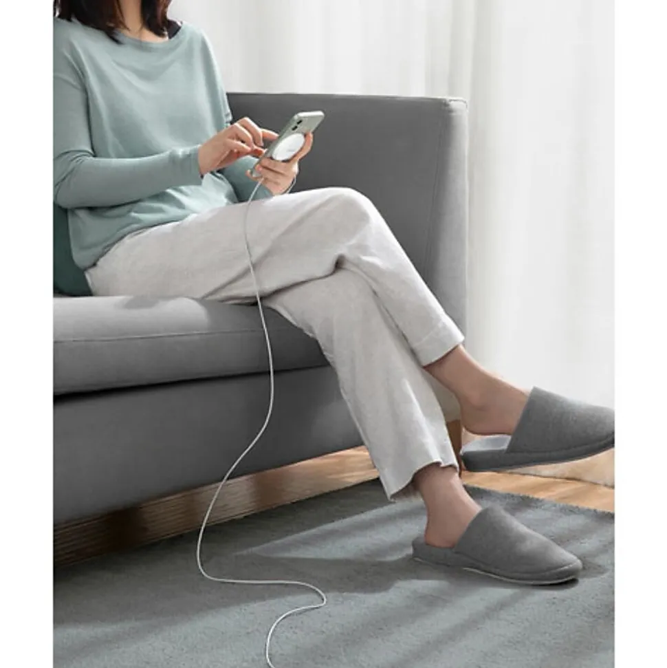 Anker PowerWave 6' MagSafe USB-C Magnetic 7.5W Charging Pad for Apple, White (A2565H21-1)