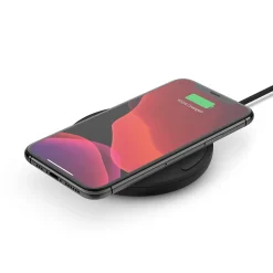 Belkin BOOST CHARGE 10 W Wireless Charging Pad + QC 3.0 Wall Charger + Cable, Black