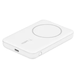 Belkin BOOST CHARGE Magnetic Wireless Power Bank for iPhone 12/13/14, 2500mAh, White (BPD002BTWH)