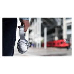 Bose QuietComfort 35 II Wireless Headphones, Silver (789564-0020)