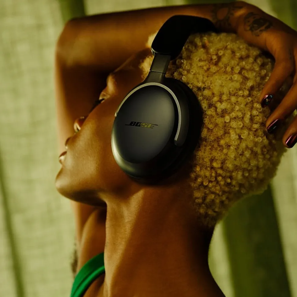 Bose QuietComfort Ultra Wireless Noise Cancelling Over-the-Ear Headphones, Black (880066-0100)