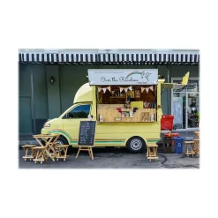 CleanRiver BevvyBin Trash Can, 8 Gallon, Black (BEVVY8-1-BK)