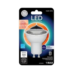 GE 5.5 Watt Bright White LED Floodlight Bulb (93120809)