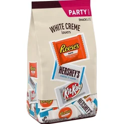 Hershey's Whie Crème Lovers Snack Size Reese's, Hershey's & KiKat White Chocolate Candy Bar, 31.6 oz. (246-00353)