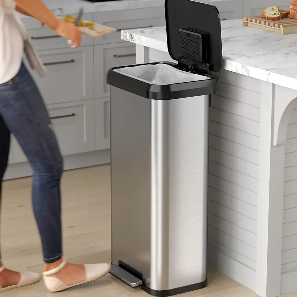 iTouchless SoftStep EXP Stainless Steel Step Trash Can with Plastic Lid, 20 Gallon, Silver/Black (PP20RSB)