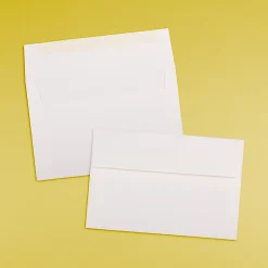 JAM Paper A9 Strathmore Invitation Envelopes, 5.75 x 8.75, Bright White Wove, 25/Pack (31911140)