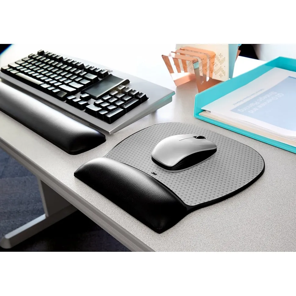 3M™ Precise Vertex Mouse Pad with Gel Wrist Rest, Non-Skid Base, Black/Silver (MW310LE)