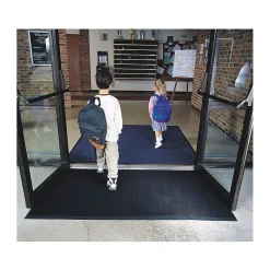 NoTrax Rubber Brush Scraper Mat, 31.5