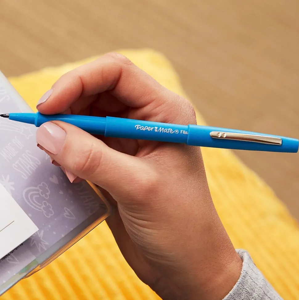 Paper Mate Flair Felt Pens, Medium Point, 0.7mm, Black Ink, Dozen (8430152)