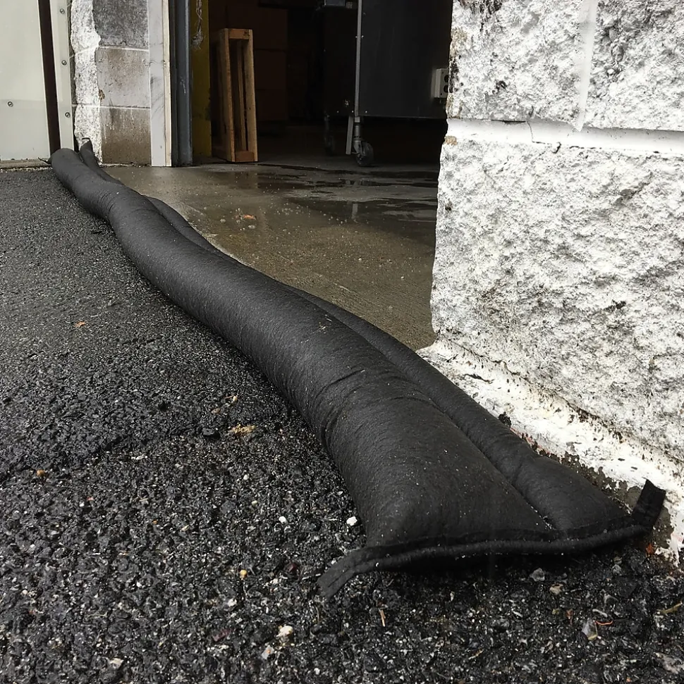 Quick Dam™ Flood Barriers 3.5" x 17' (204") (QD617-1)