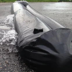 Quick Dam Universal Water Curb, Flood Control, 6.5