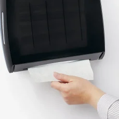 Scott Essential Recycled C-Fold Paper Towels, 1-ply, 200 Sheets/Pack, 9 Packs/Carton (03623)