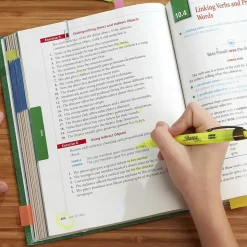 Sharpie Retractable Highlighter, Chisel Tip, Yellow, Dozen (28025)