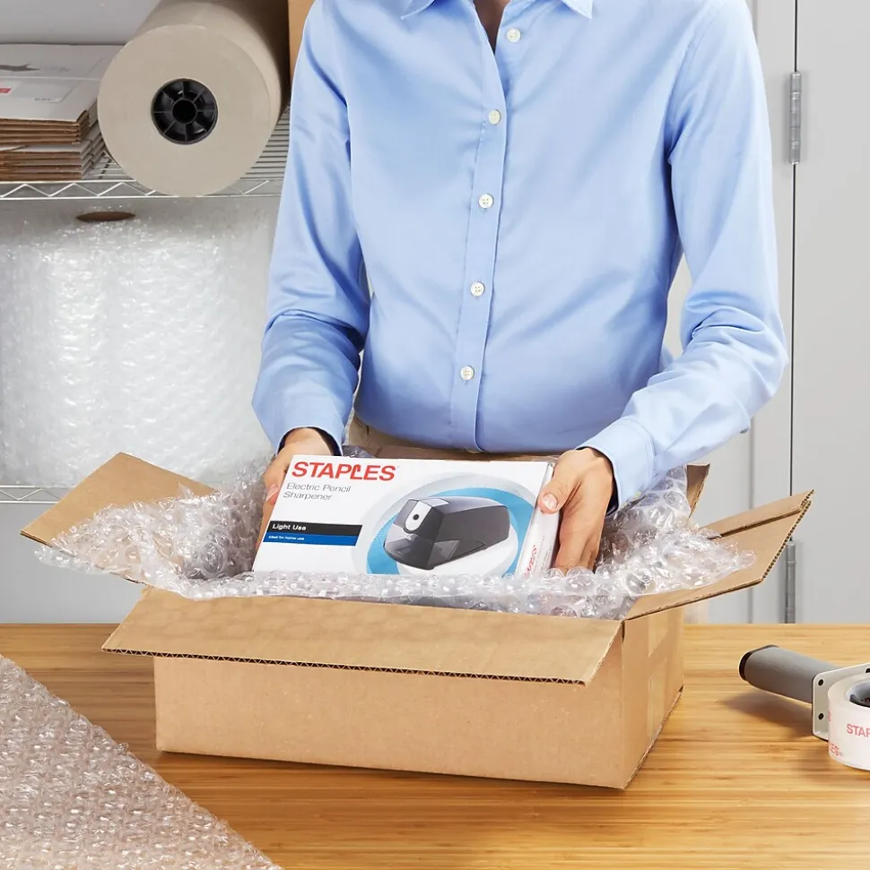 Staples® 5/16" Bubble Roll, UPSable, 12" x 100' (4072833)