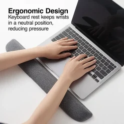 Staples TECH Gel Non-Skid Wrist Rest, Gray (53330)