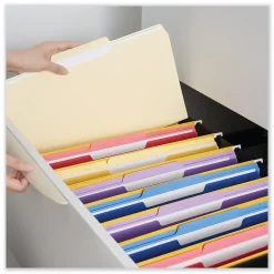 Universal File Folder, Straight Cut, Letter Size, Manila, 100/Box (UNV12115)