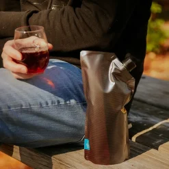 Vapur Portable Wine Carrier with Pour Spout (40022)