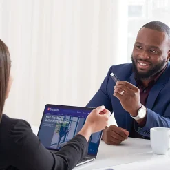 Verbatim PinStripe 32GB USB 3.2 Type A Flash Drive, Black (49317)