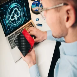 Verbatim Store 'N' Go 2TB External Portable USB 3.0 Solid State Drive, Black (53195)