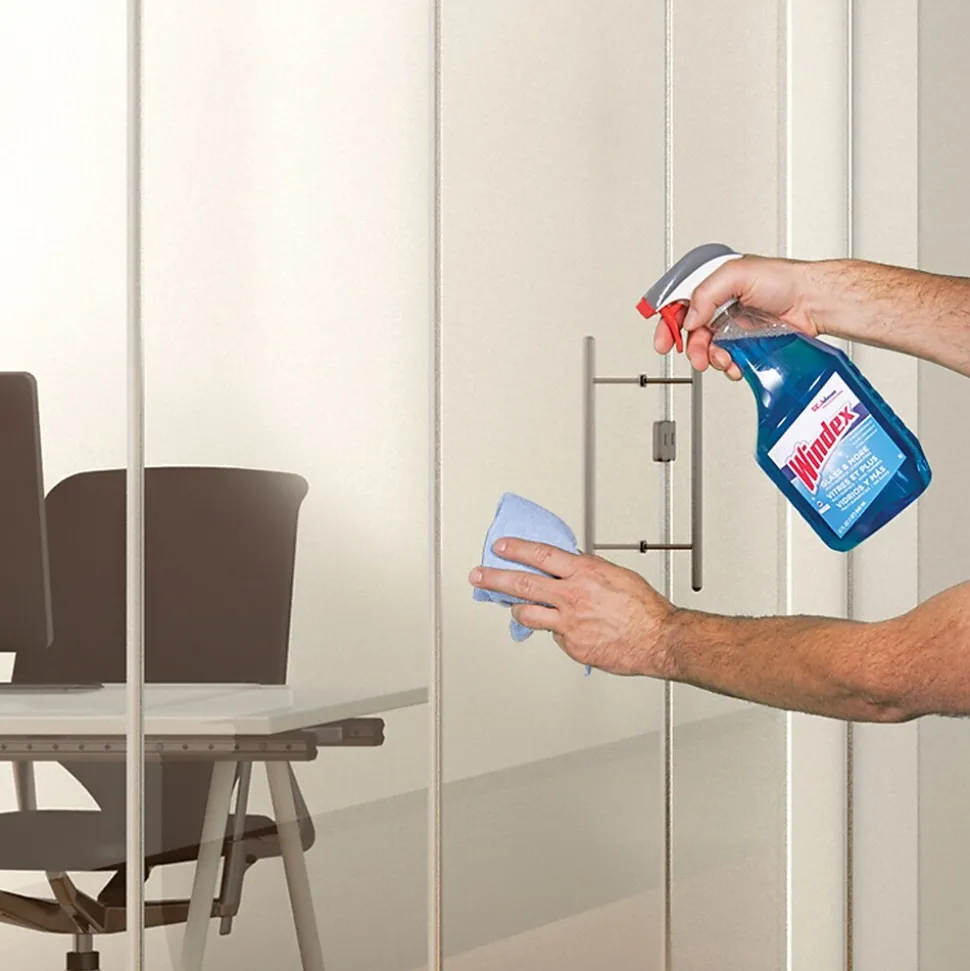 Windex Glass Cleaner with Ammonia-D Trigger Spray, 32 fl Oz. (322338)